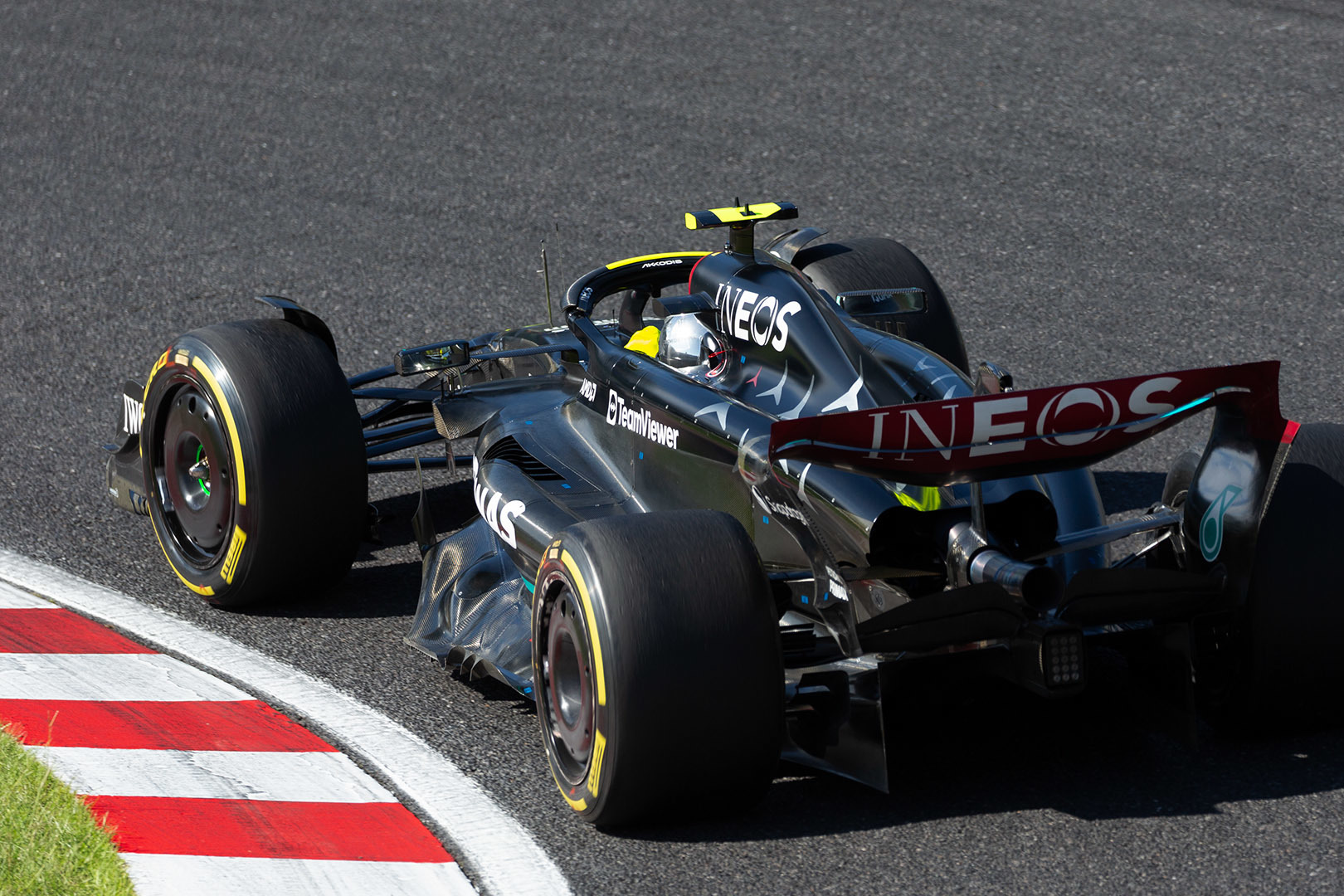 F1 メルセデス ハミルトン、ラッセル（鈴鹿サーキット）_a0003166_12181574.jpg