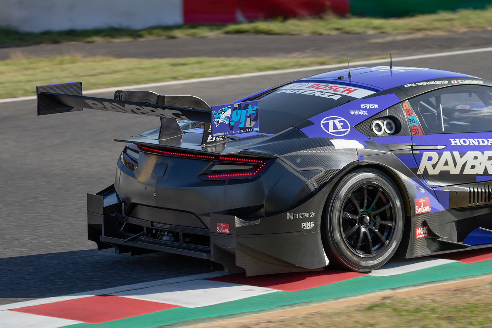 SUPER GT 鈴鹿 GT500 その３_a0003166_12184559.jpg