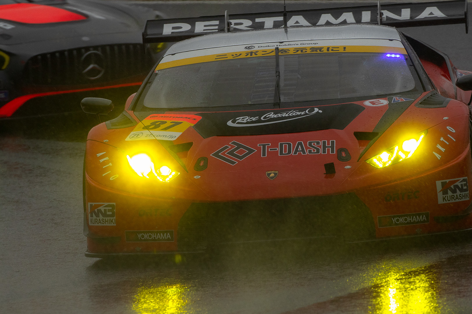 SUPER GT 岡山_a0003166_12184614.jpg