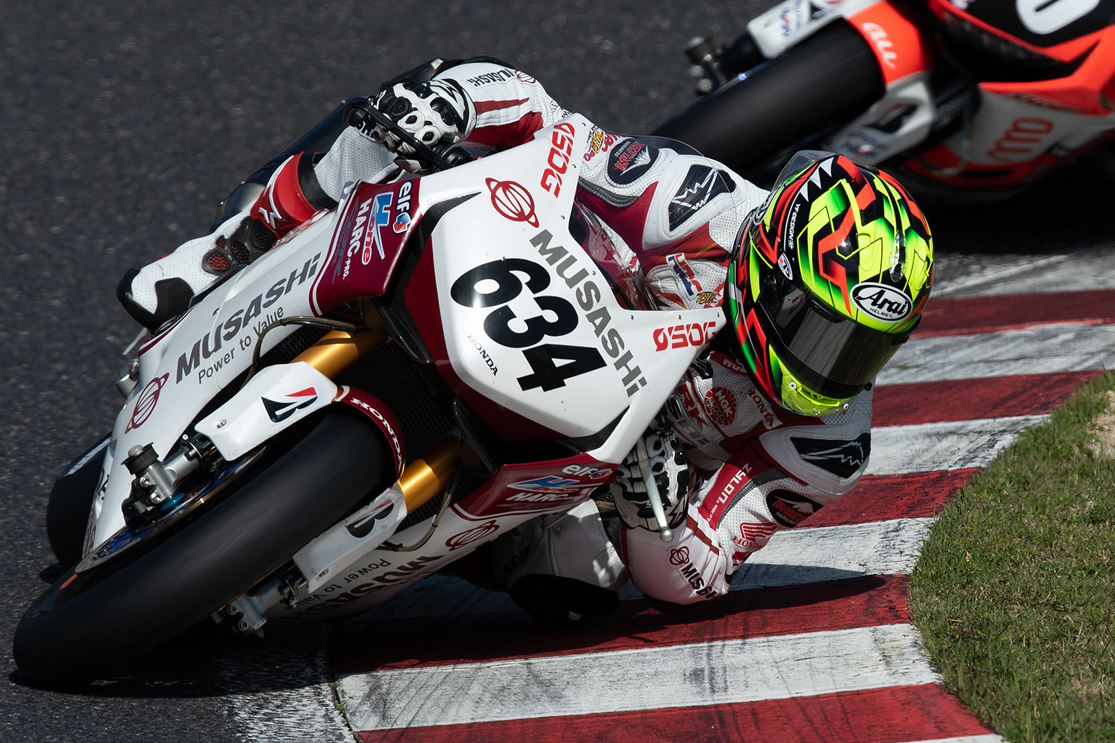 鈴鹿２＆４レース 全日本ロードレース ＪＳＢ１０００ レース１_a0003166_12281412.jpg