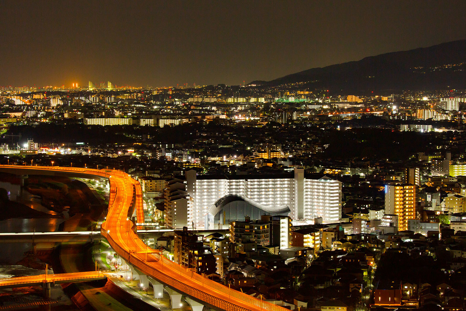 夜景　五月山　秀望台_a0003166_12353858.jpg
