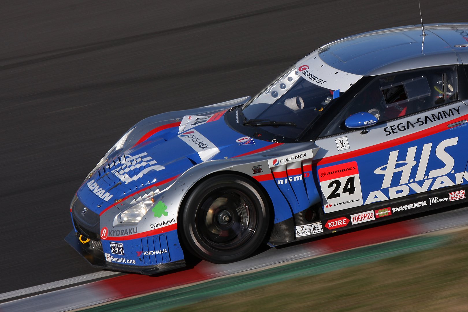車　（SUPER GT 第１戦 鈴鹿　決勝）_a0003166_123545.jpg