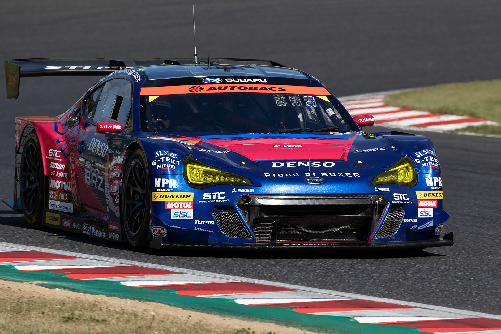 SUPER GT 鈴鹿 GT300 その２_a0003166_12534593.jpg