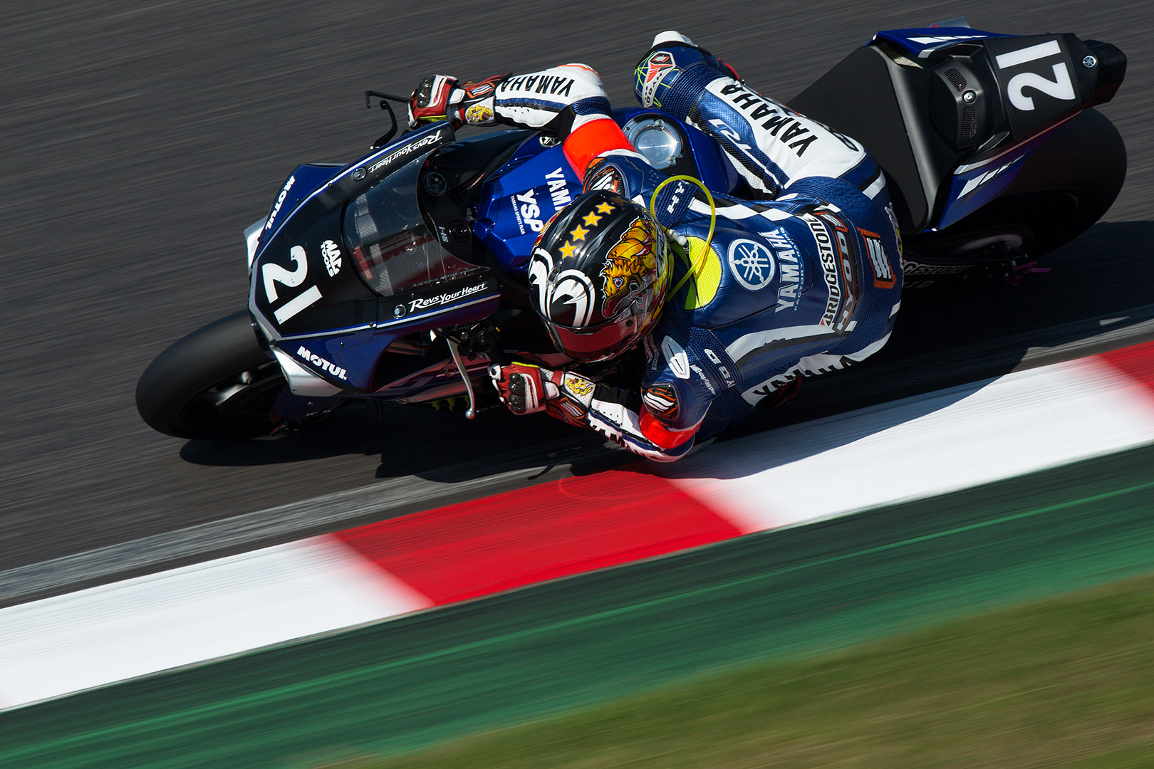 鈴鹿８耐　（ヤマハファクトリー）_a0003166_125429100.jpg