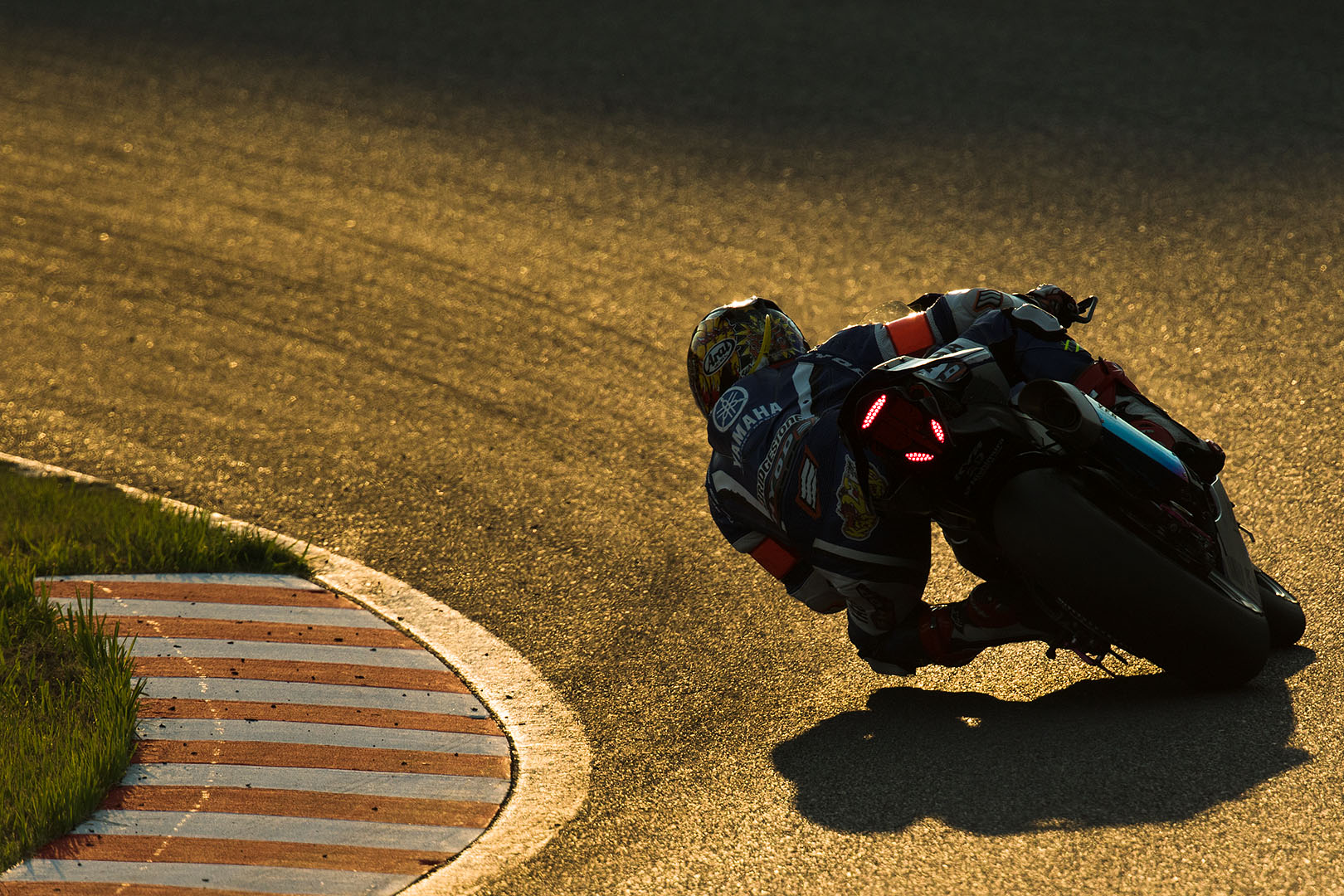 鈴鹿８耐　（ヤマハファクトリー）_a0003166_12543212.jpg
