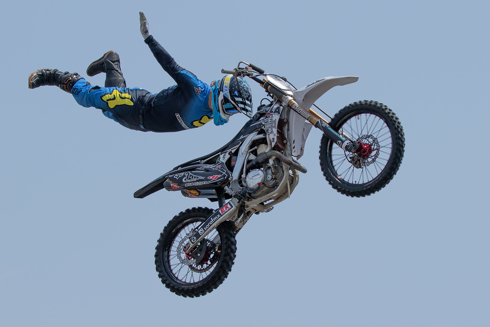 ＦＭＸ （レッドブルエアレース千葉）_a0003166_12555868.jpg