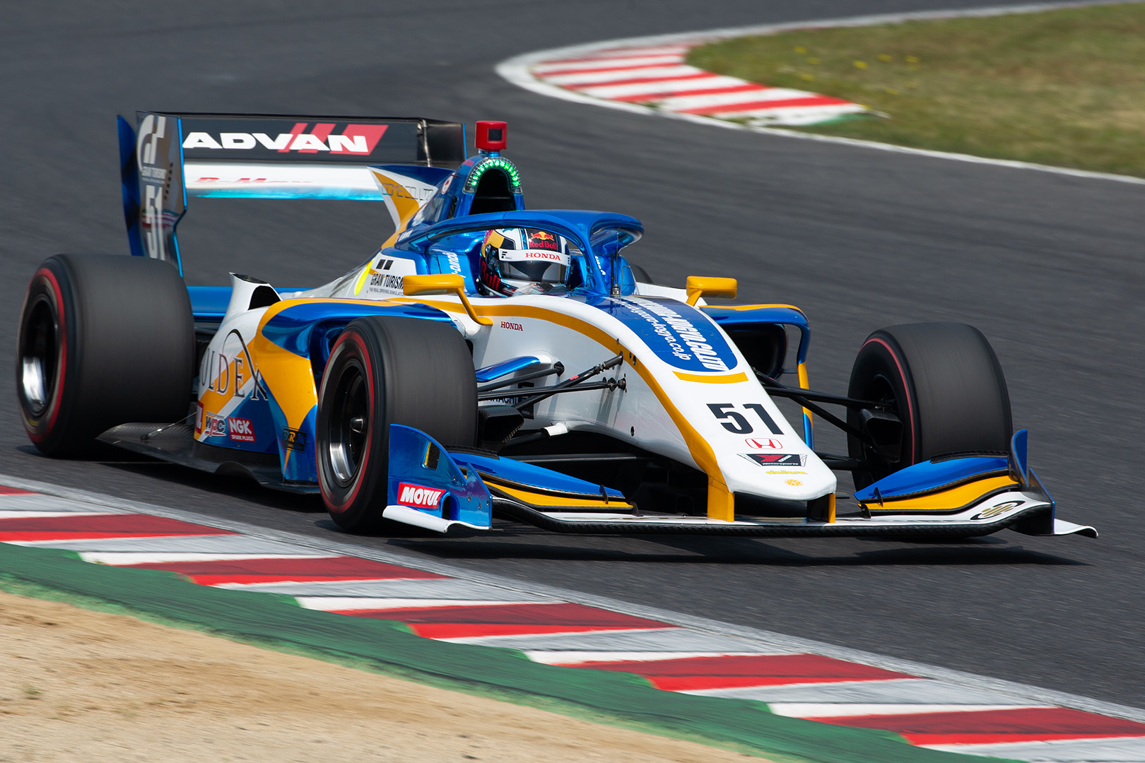 鈴鹿２＆４レース SUPER FORMULA 決勝_a0003166_12561548.jpg