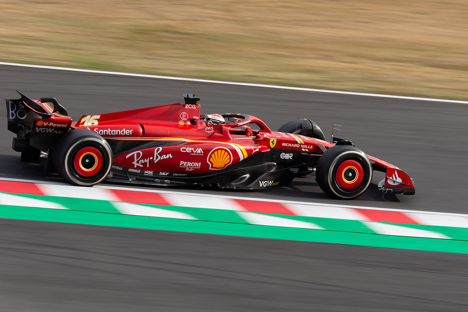 F1 日本GP 決勝 フェラーリ ルクレール、サインツ_a0003166_13091085.jpg