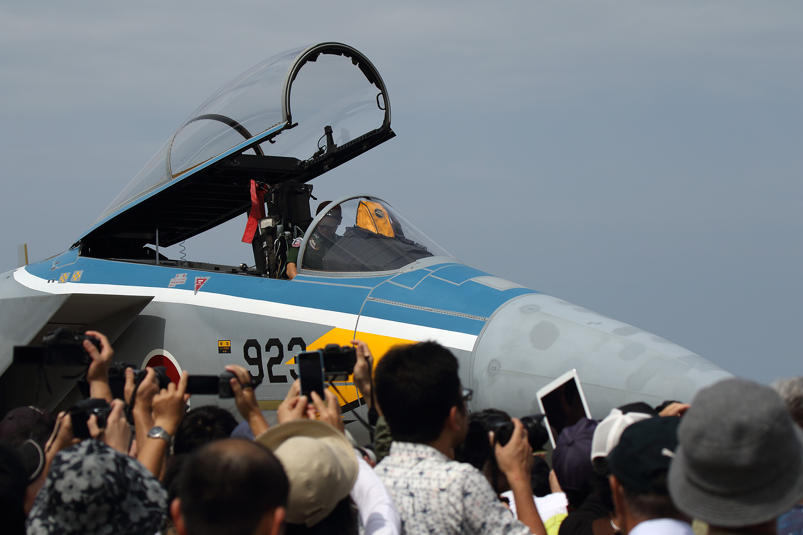 小松基地航空祭　いろんな飛行機など_a0003166_13123120.jpg