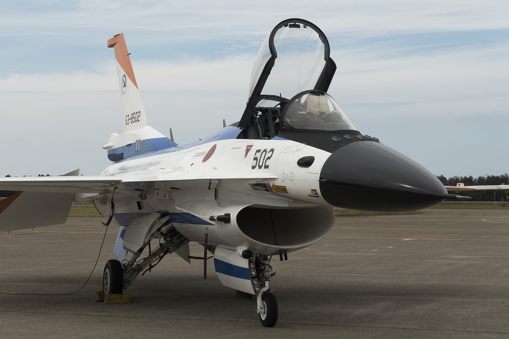 小松基地航空祭　いろんな飛行機など_a0003166_13123222.jpg