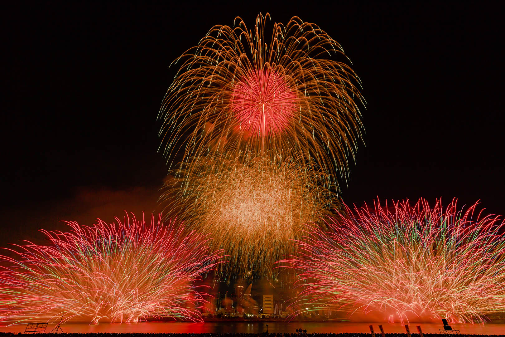 なにわ淀川花火大会_a0003166_13211396.jpg