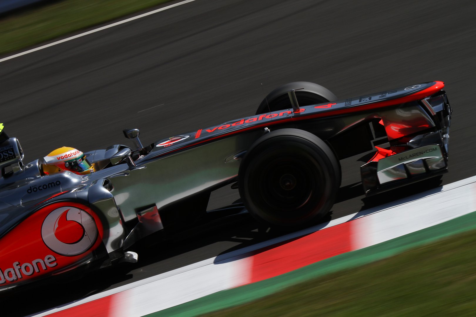 Ｆ１日本ＧＰの写真 （鈴鹿 ヘアピン）_a0003166_1322771.jpg