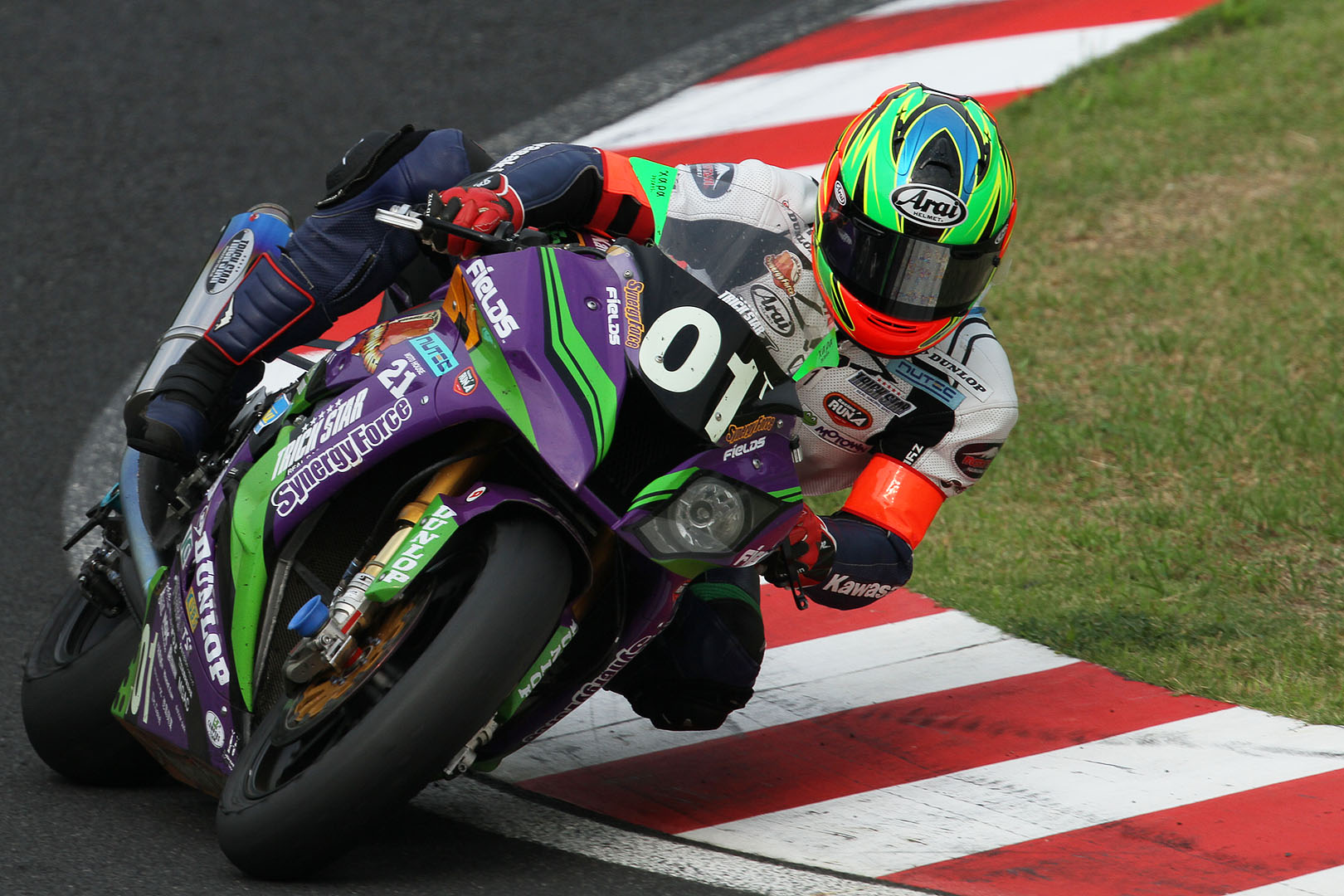 鈴鹿8時間耐久ロードレース_a0003166_13235749.jpg