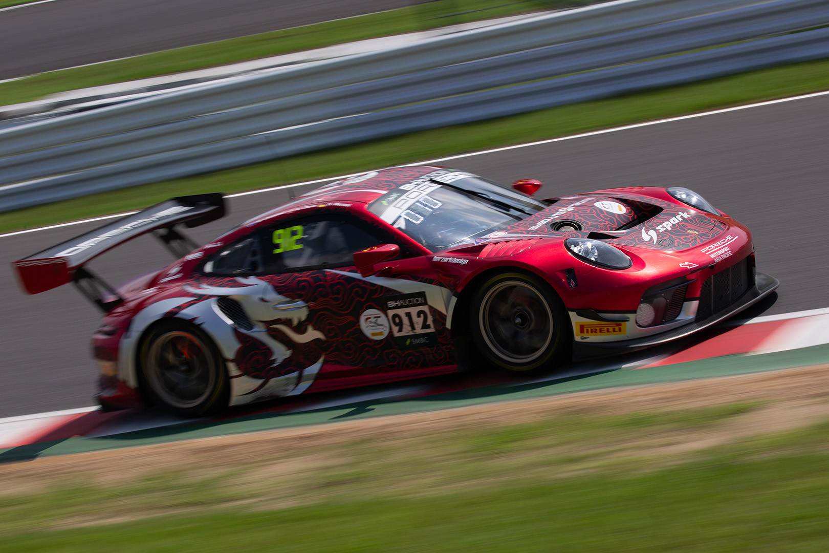 鈴鹿10時間耐久レース （その１）_a0003166_13371863.jpg