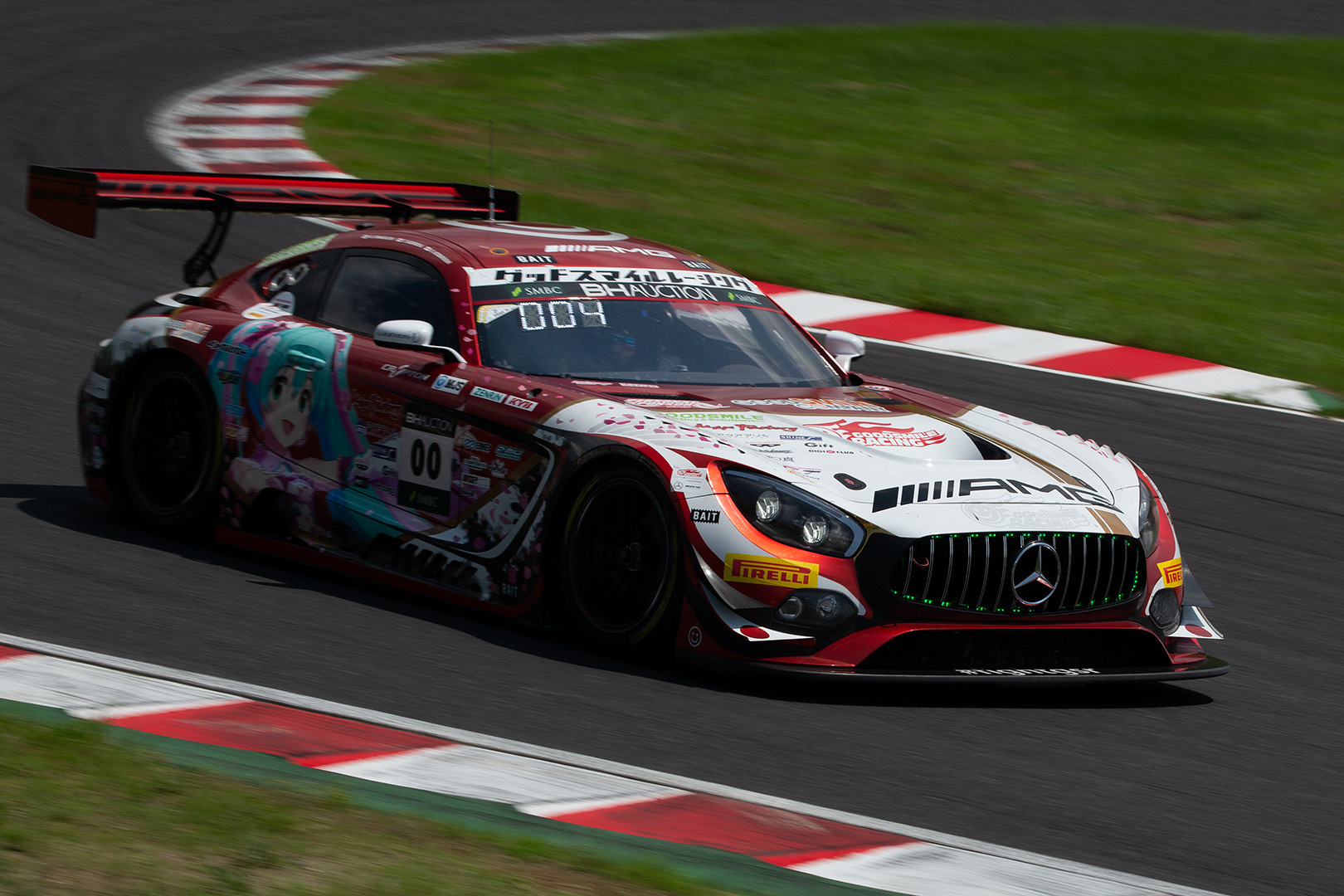 鈴鹿10時間耐久レース （その３）_a0003166_13482477.jpg