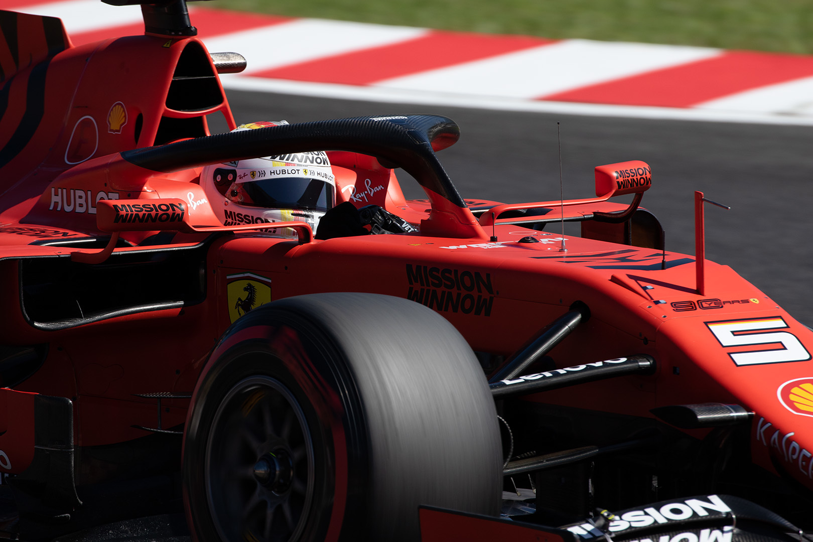 Ｆ１ 予選 その１ フェラーリ ベッテル_a0003166_13484225.jpg