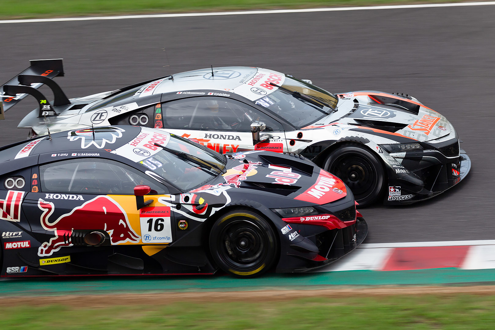SUPER GT 鈴鹿 GT500 その２_a0003166_13492230.jpg