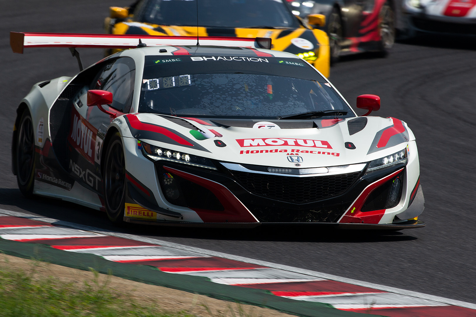 鈴鹿10時間耐久レース （その３）_a0003166_13495410.jpg