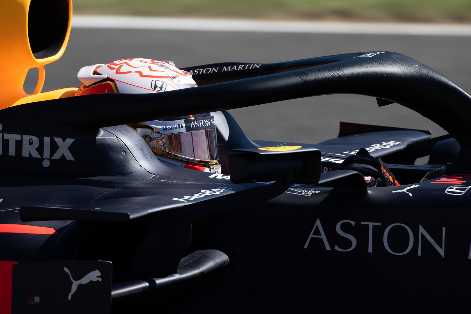 Ｆ１ 予選 その３　レッドブル_a0003166_13523496.jpg