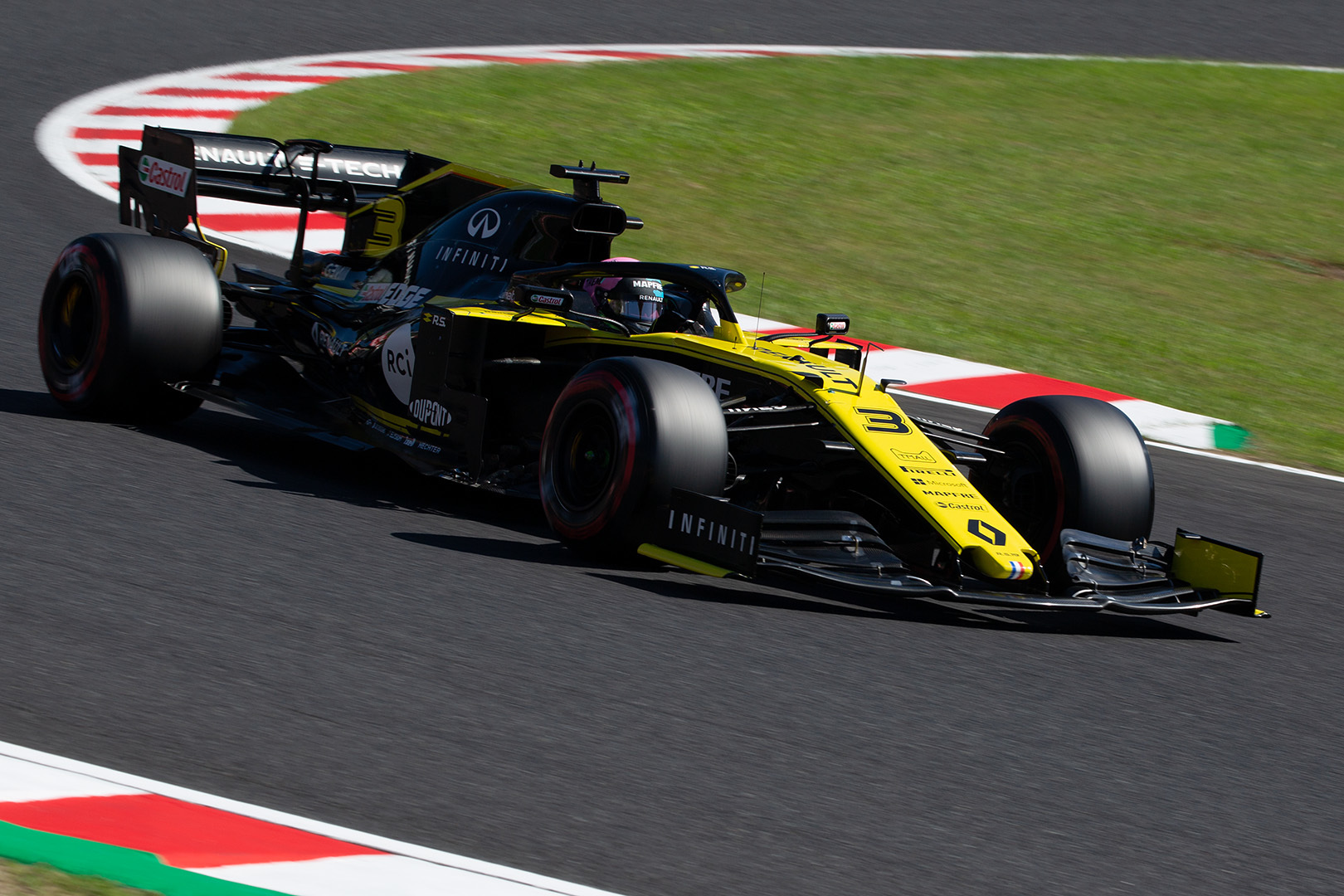 Ｆ１ 予選 その４_a0003166_13571620.jpg
