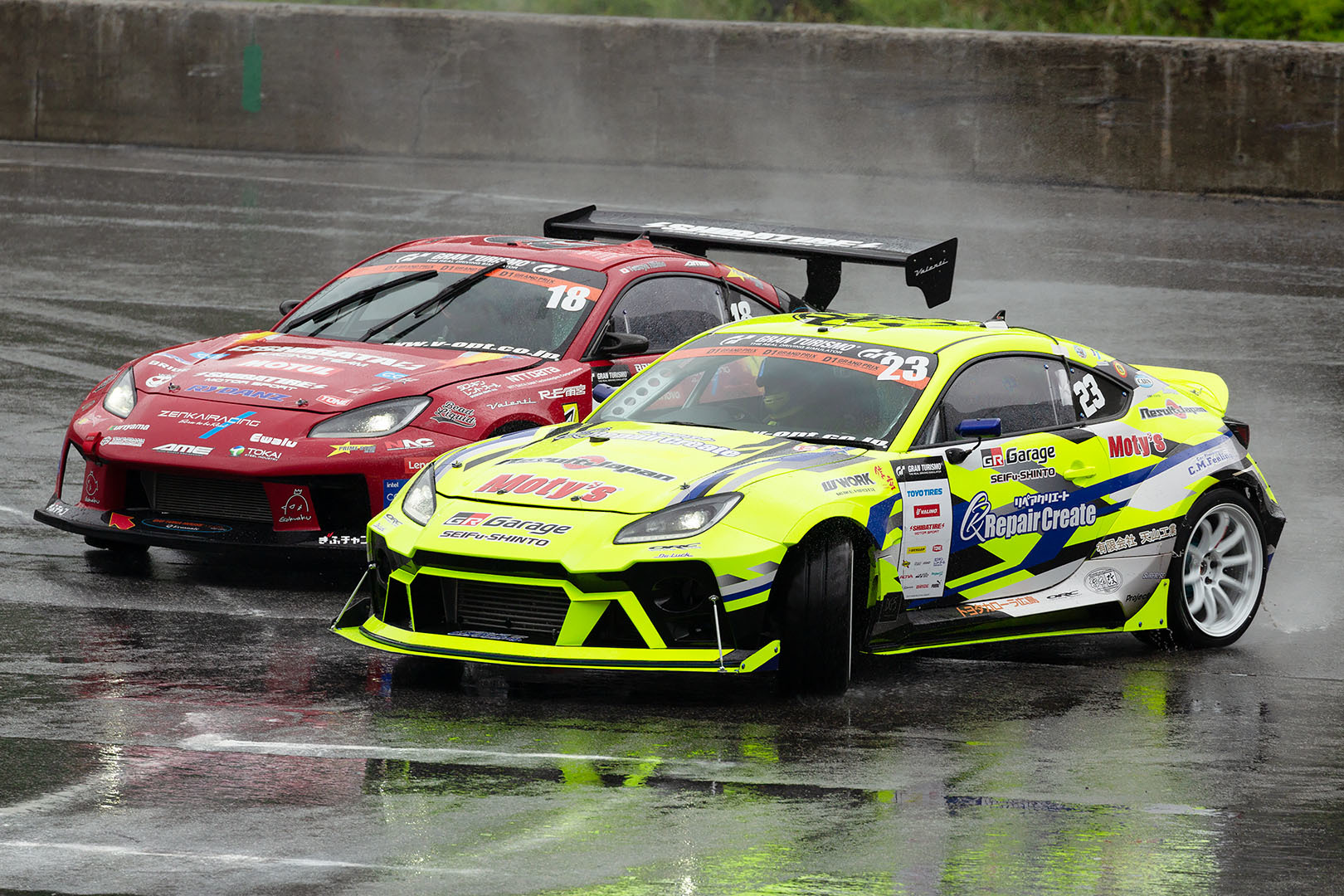 D1 第２戦 奥伊吹 雨のドリフト_a0003166_13573402.jpg