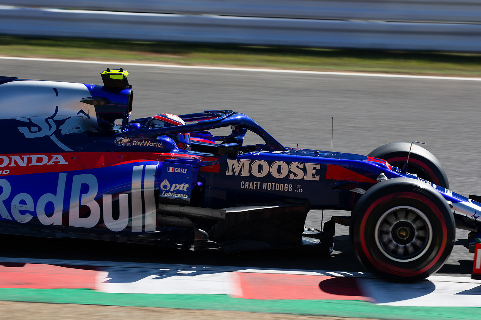 Ｆ１ 予選 その４_a0003166_13573922.jpg