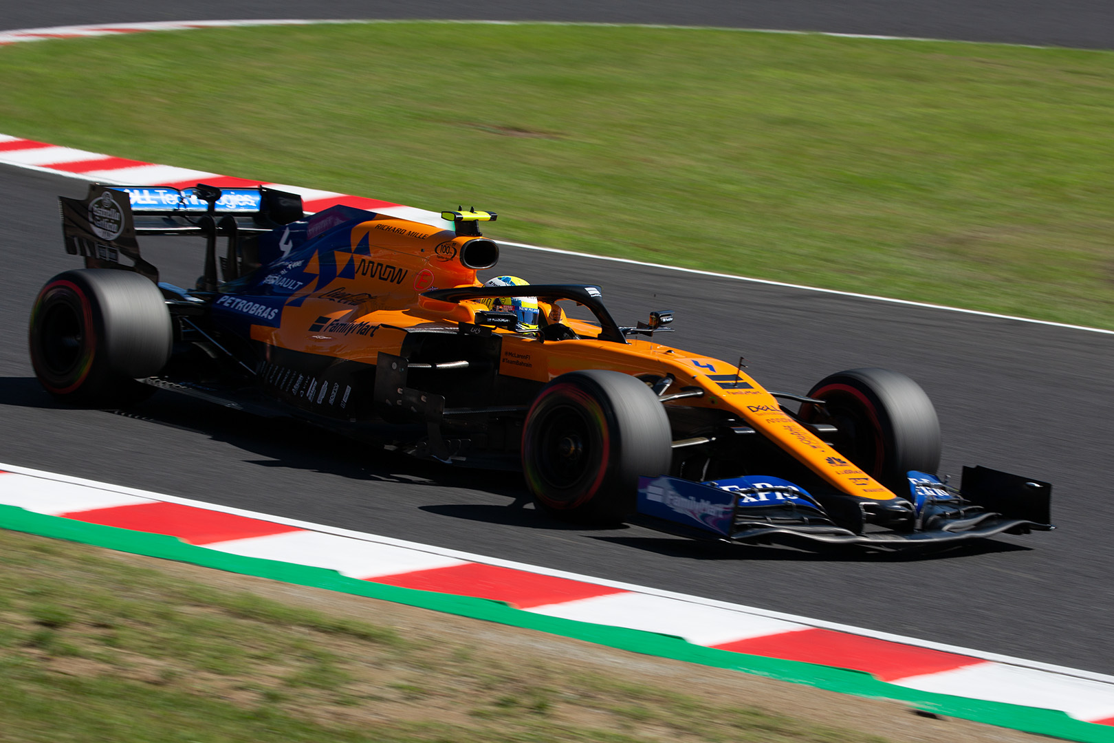 Ｆ１ 予選 その４_a0003166_13574009.jpg