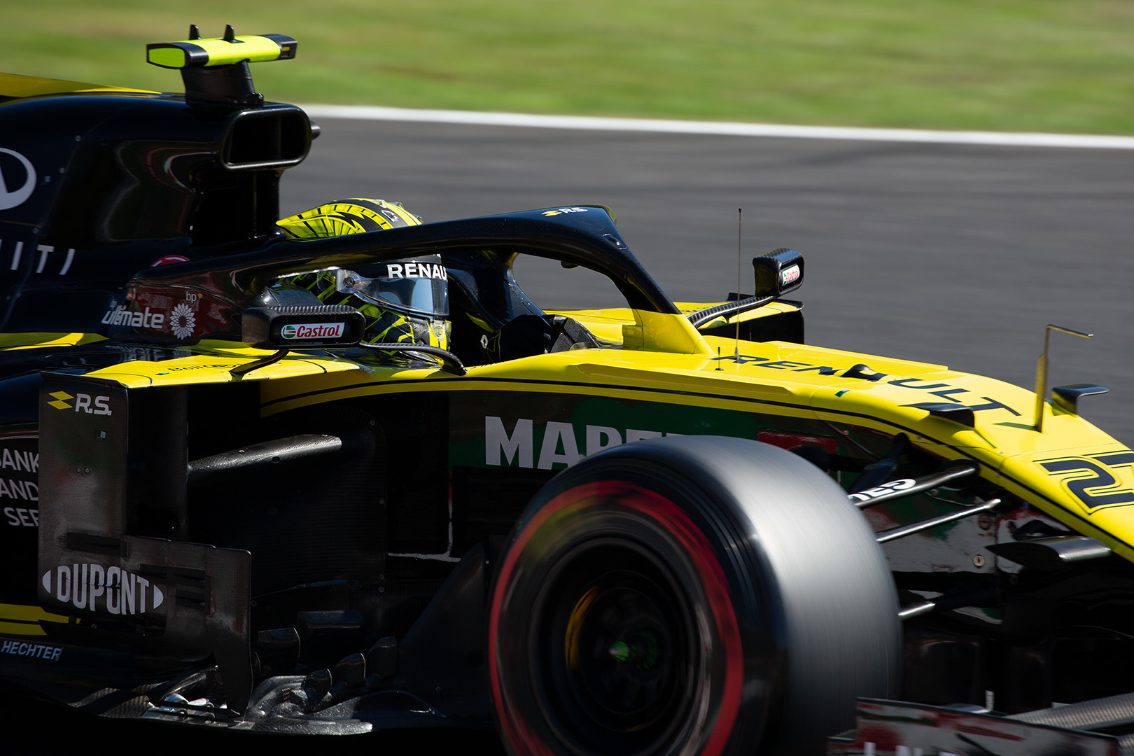 Ｆ１ 予選 その４_a0003166_13574115.jpg