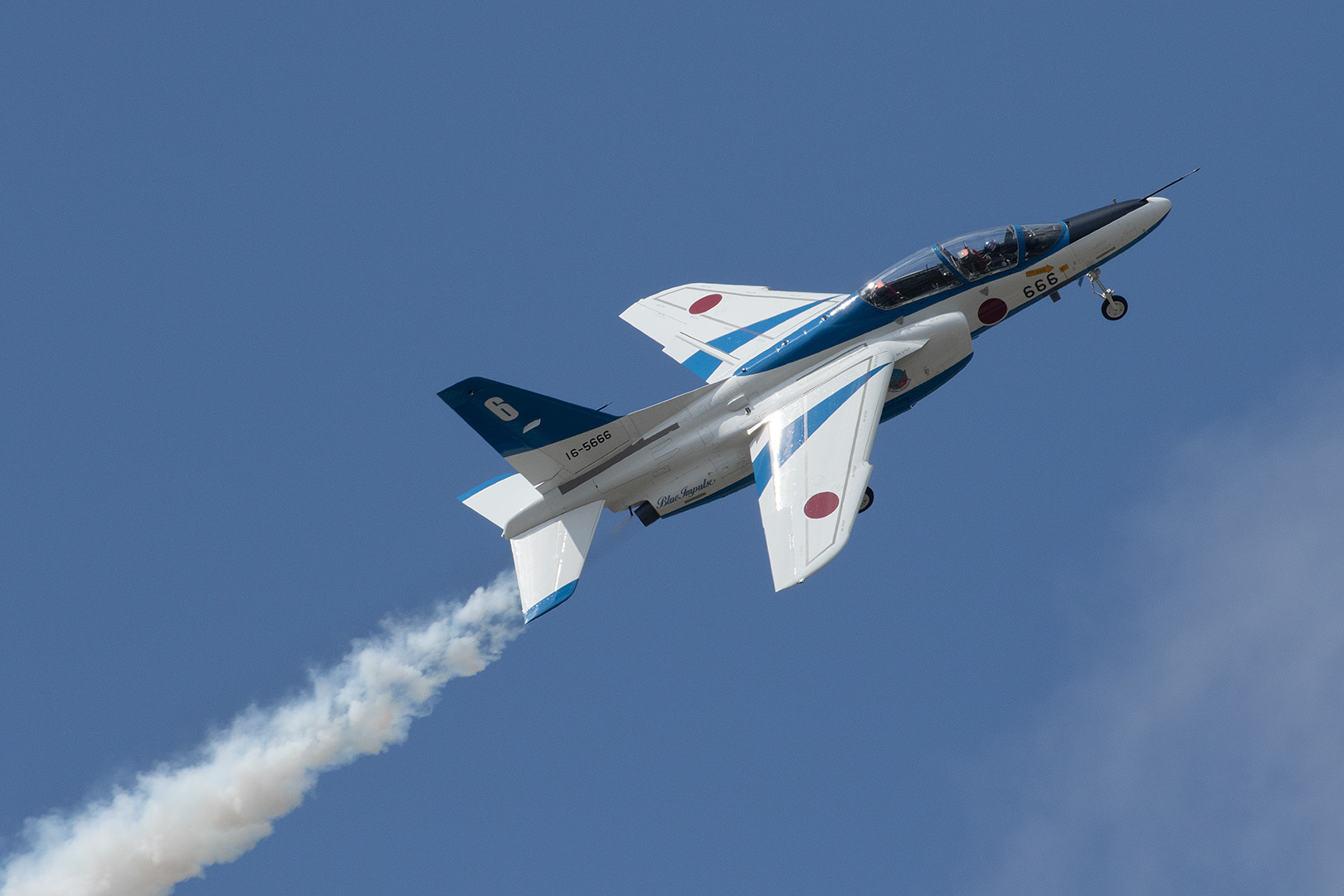 小松基地航空祭 ブルーインパルス （その２）_a0003166_14113284.jpg