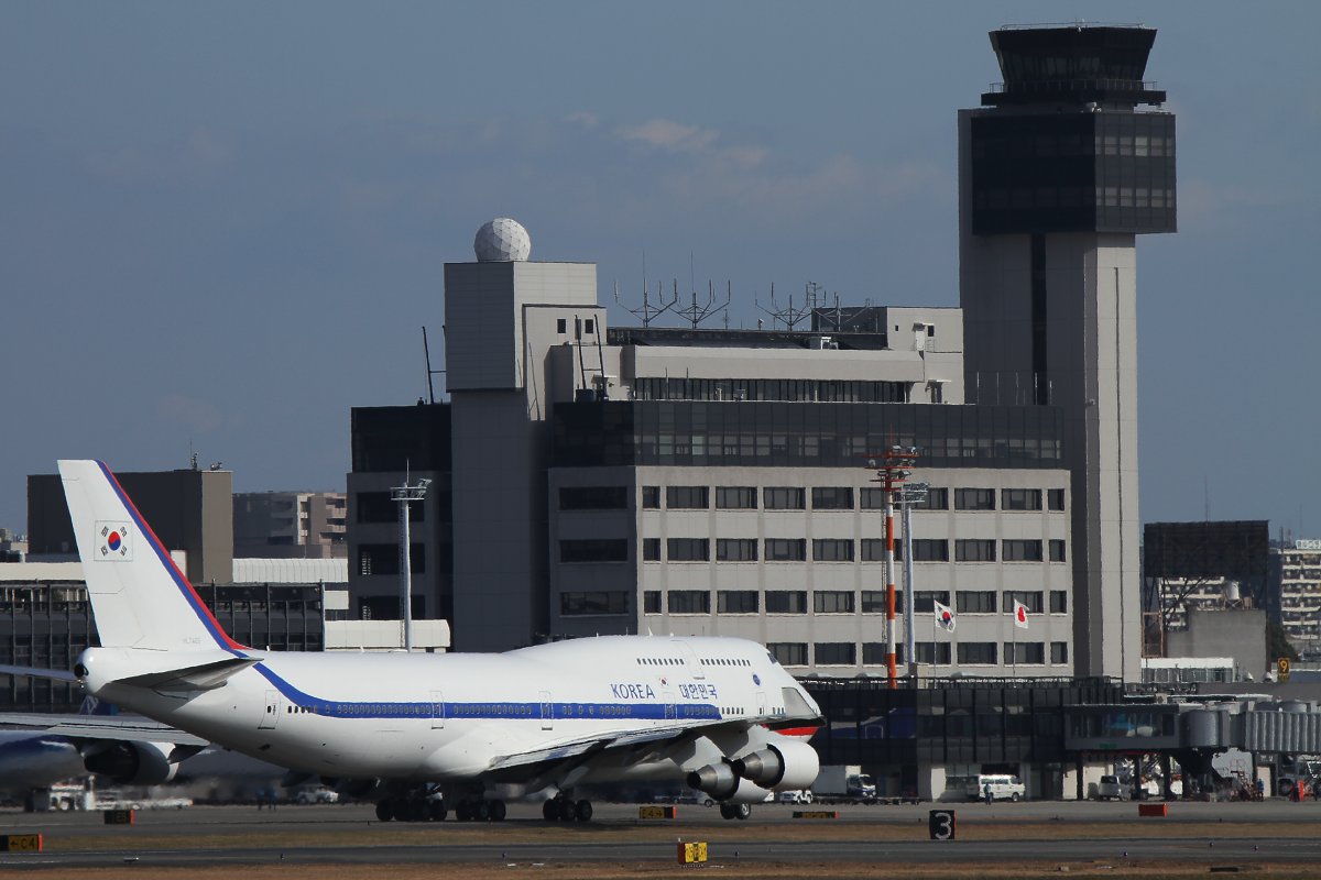韓国 政府専用機_a0003166_14282546.jpg
