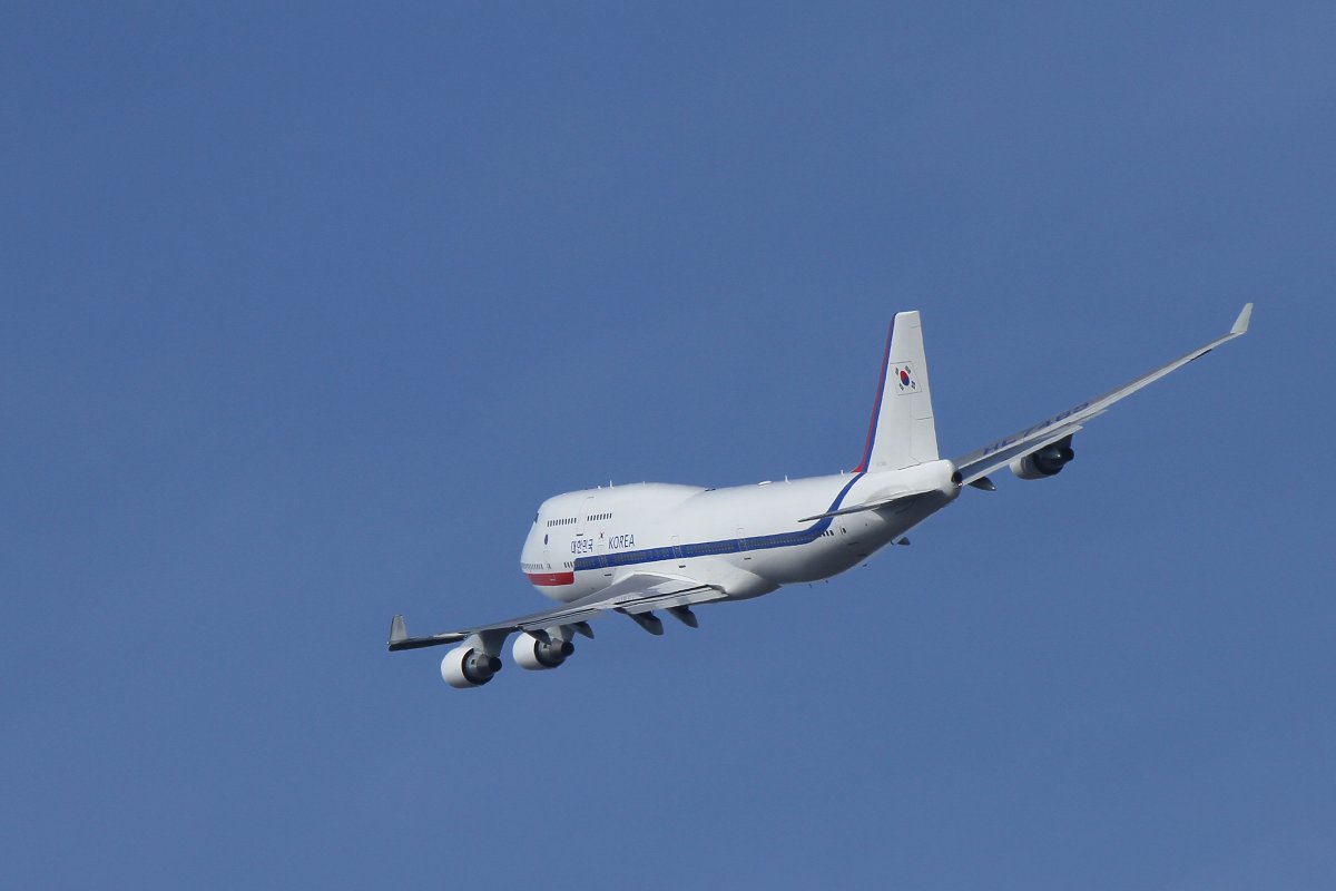 韓国 政府専用機_a0003166_14282672.jpg