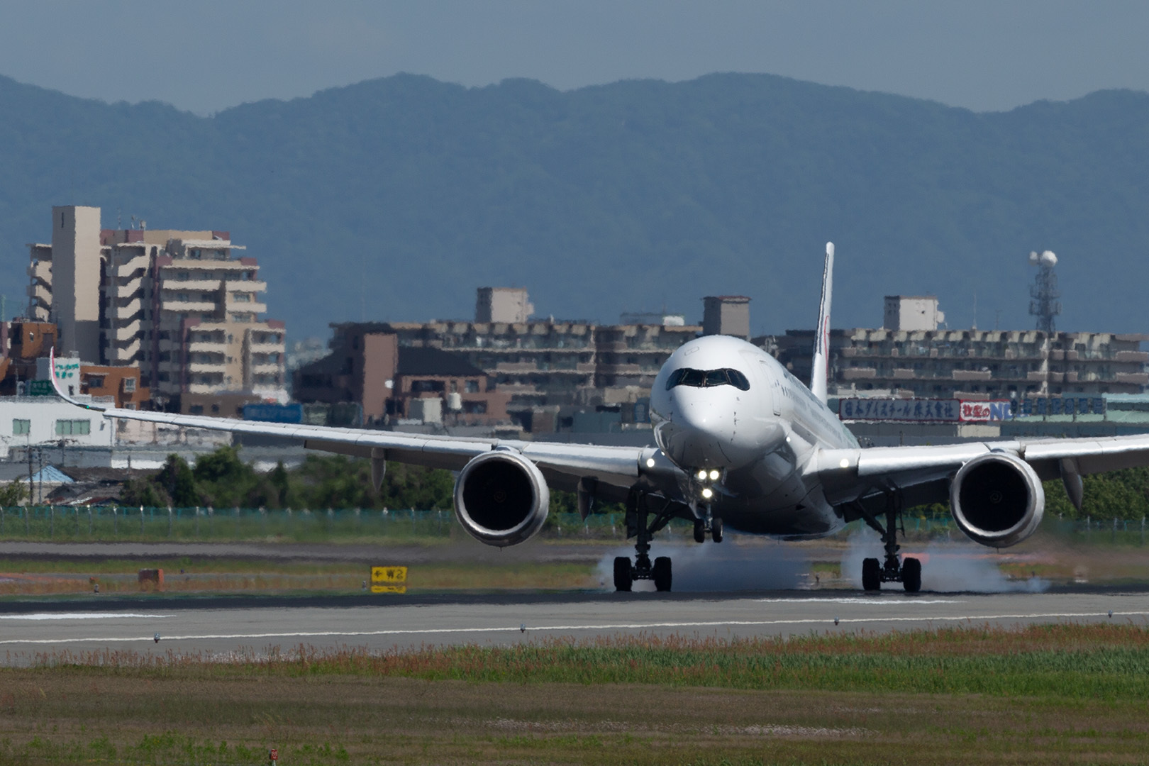 エアバスA350 （大阪空港 伊丹空港 伊丹スカイパーク）_a0003166_15041183.jpg