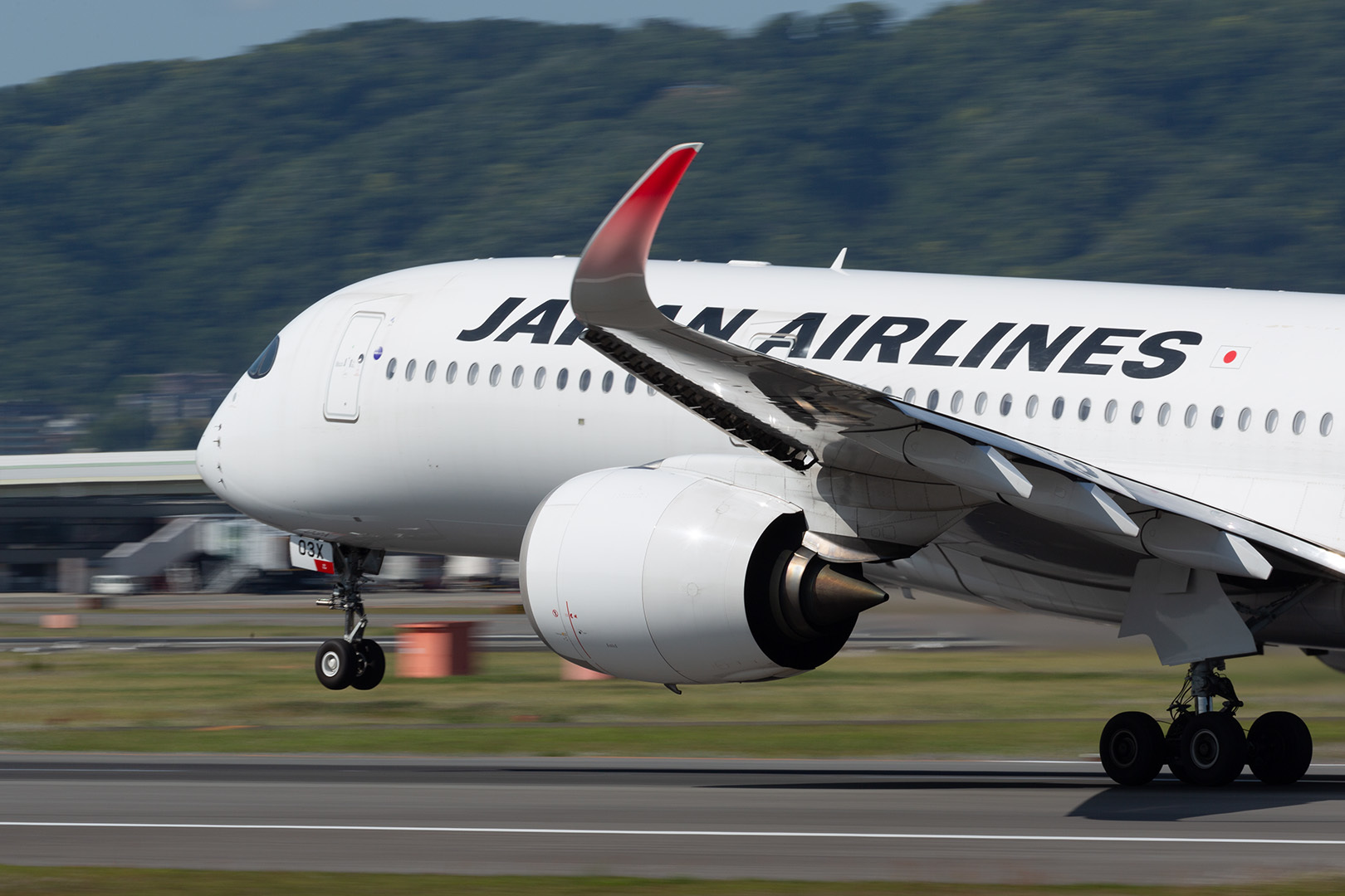 エアバスA350 （大阪空港 伊丹空港 伊丹スカイパーク）_a0003166_15042653.jpg