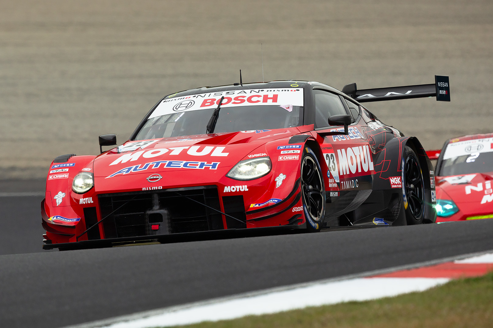 SUPER GT 第1戦 岡山（その１ 23号車 MOTUL AUTECH Z）_a0003166_15181417.jpg