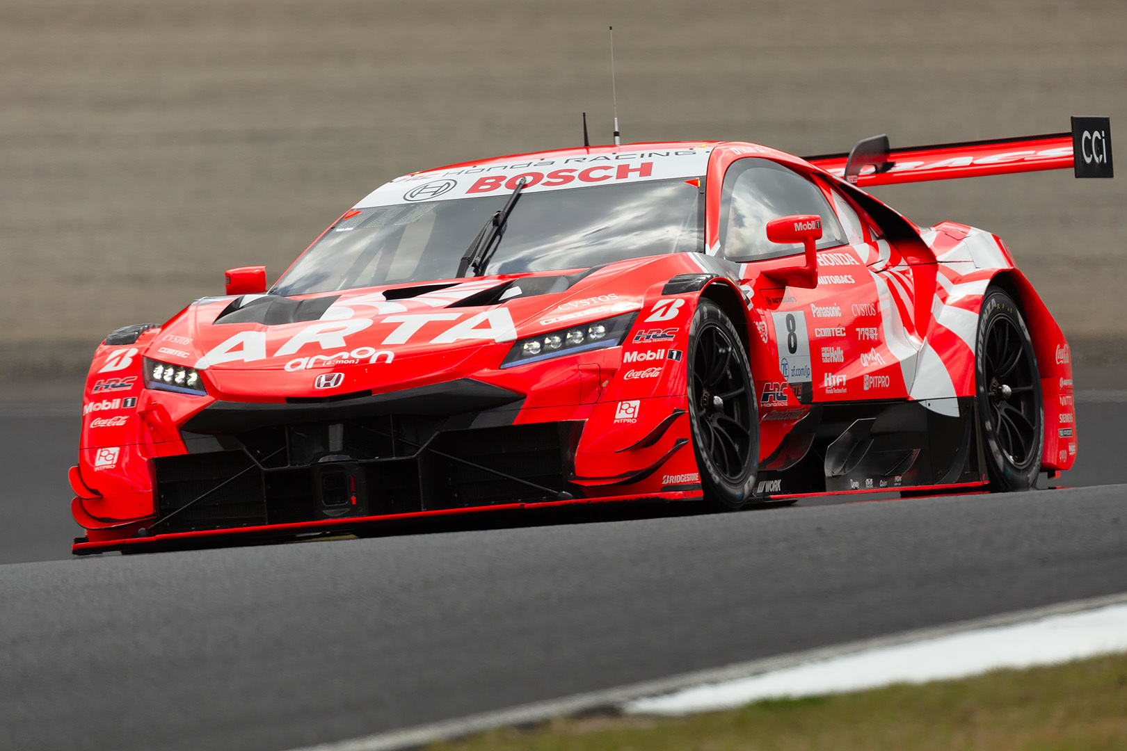 SUPER GT 第1戦 岡山（その３ 8号車 ARTA MUGEN NSX-GT）_a0003166_15231648.jpg