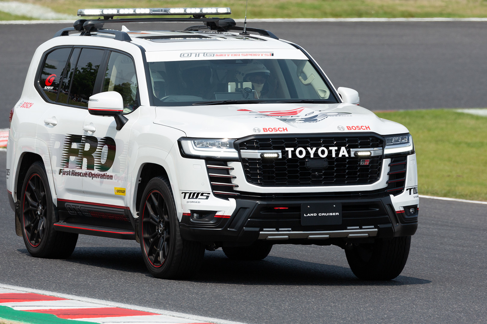 SUPER GT 鈴鹿 ＦＲＯの車、セーフティーカー_a0003166_15254629.jpg