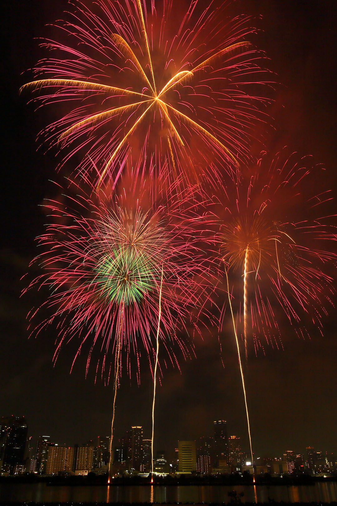 なにわ淀川花火大会_a0003166_15273856.jpg