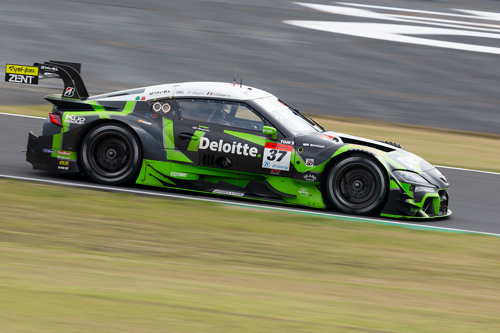 SUPER GT 鈴鹿 その１ Deloitte TOM’S GR Supra_a0003166_15351642.jpg