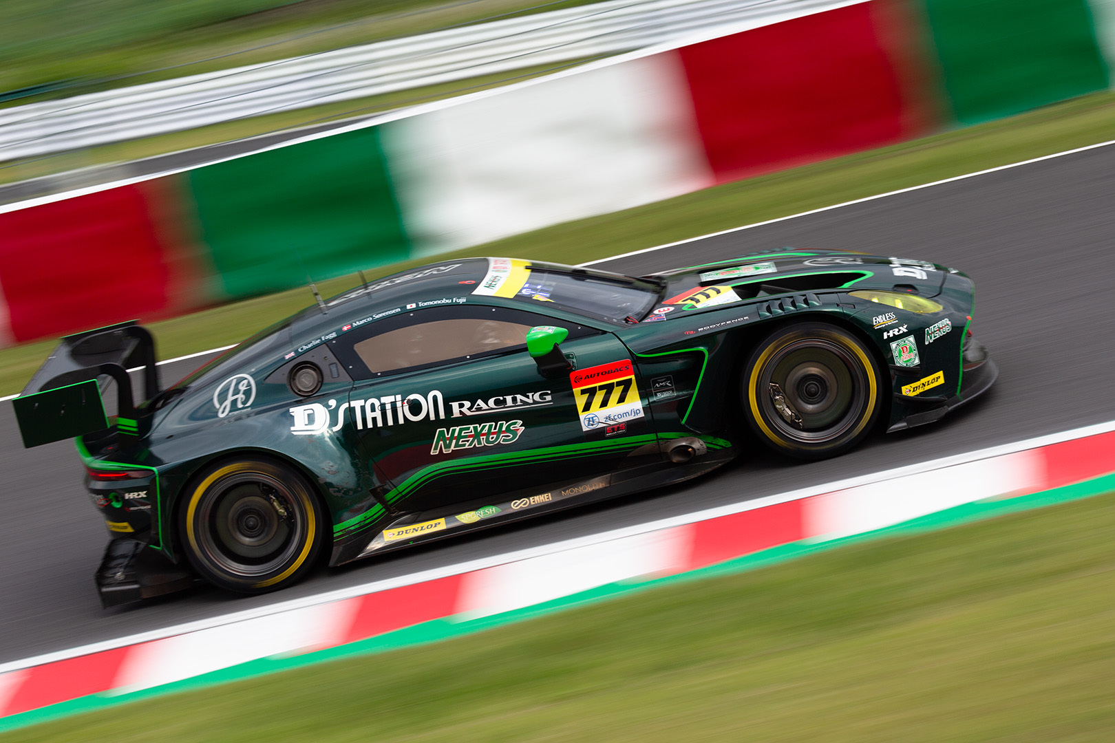 SUPER GT 鈴鹿 その４ D’station Vantage GT3_a0003166_15564736.jpg