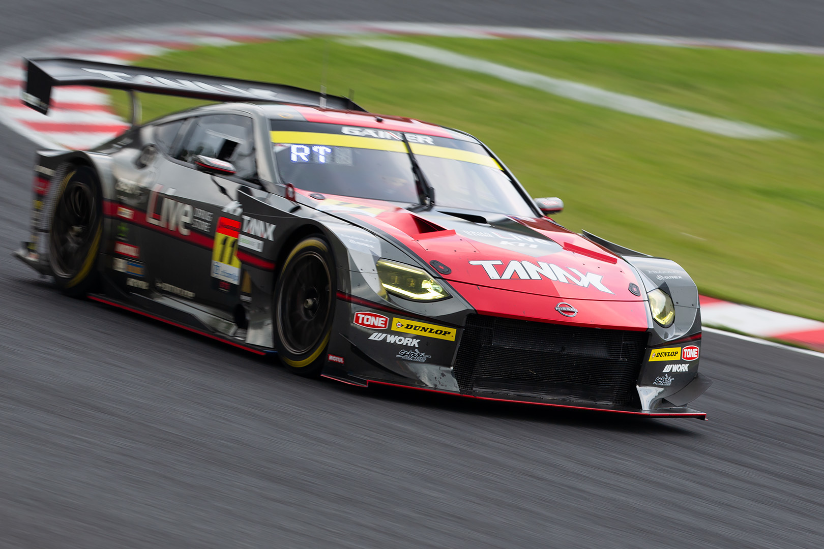 SUPER GT 鈴鹿 その５ SUPER GT_a0003166_16012950.jpg
