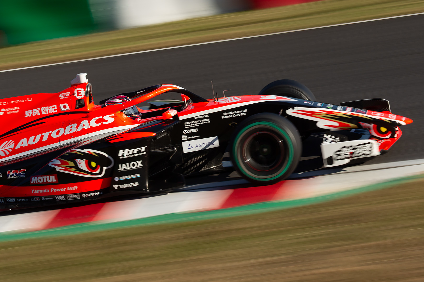 2025 スーパーフォーミュラ 鈴鹿 第12戦 その２_a0003166_16060053.jpg