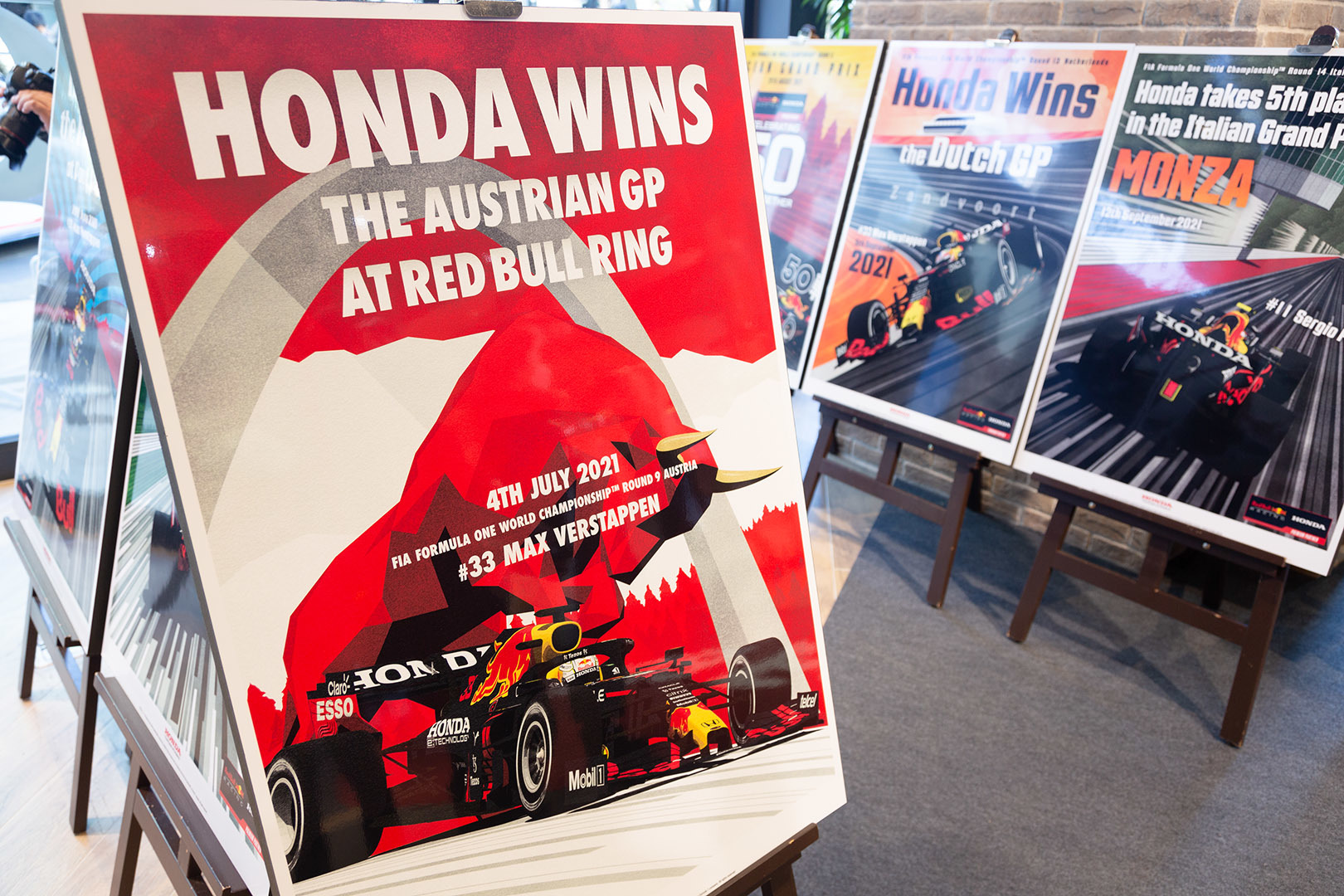 Honda ウエルカムプラザ青山　Ｆ１展示_a0003166_16141680.jpg