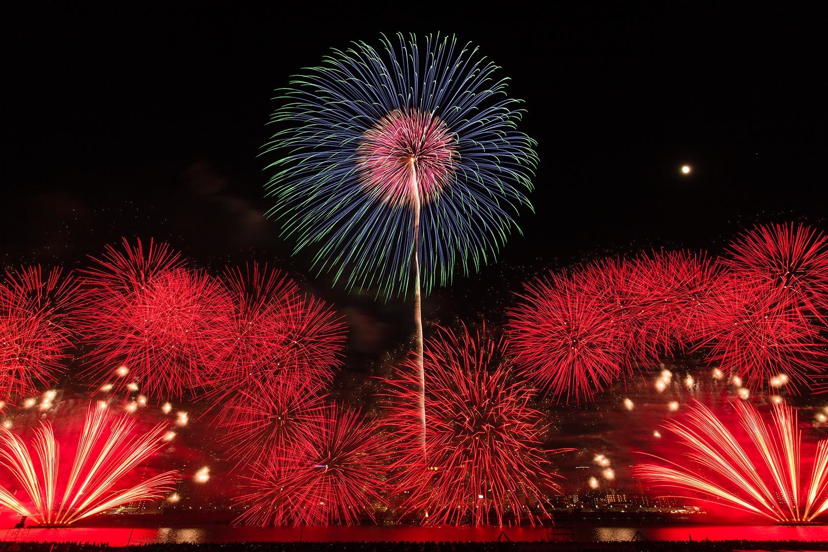 なにわ淀川花火大会　その１　水中花火_a0003166_16185448.jpg