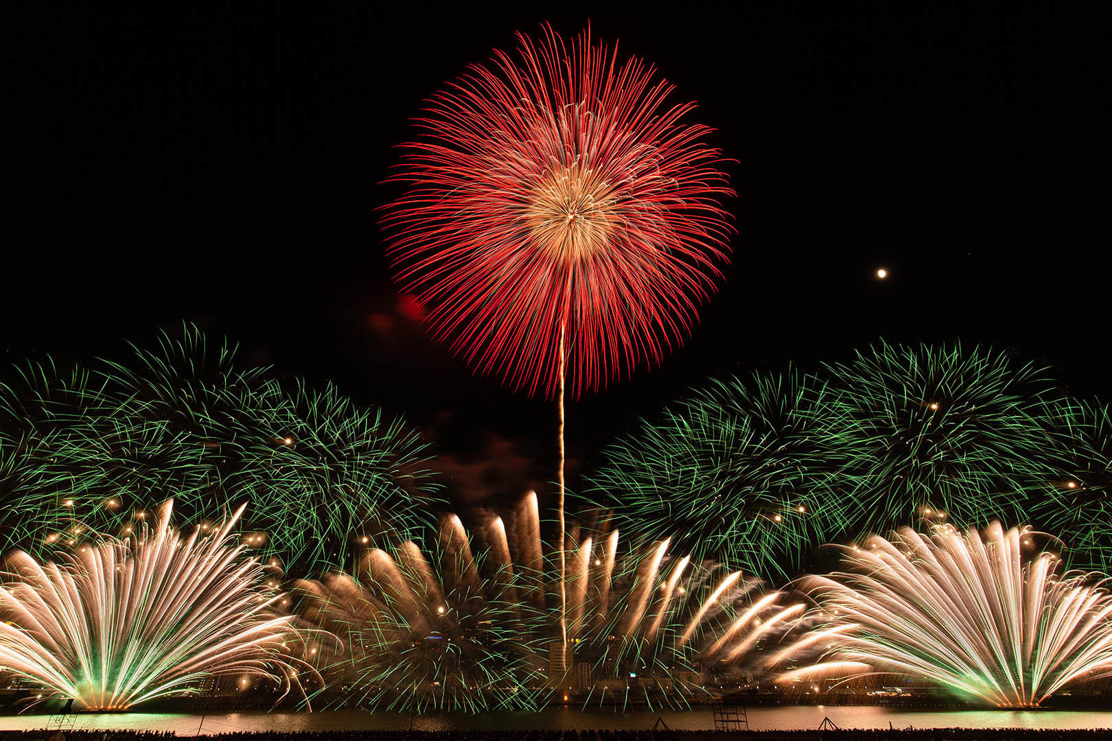 なにわ淀川花火大会　その１　水中花火_a0003166_16185505.jpg