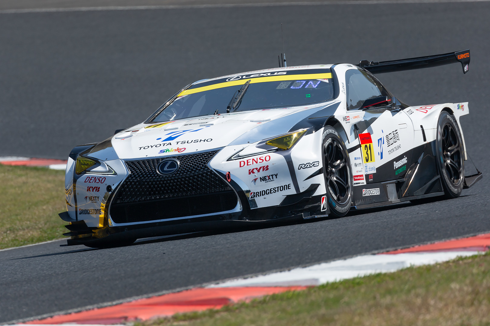 SUPER GT 岡山 GT300 その１_a0003166_16220871.jpg