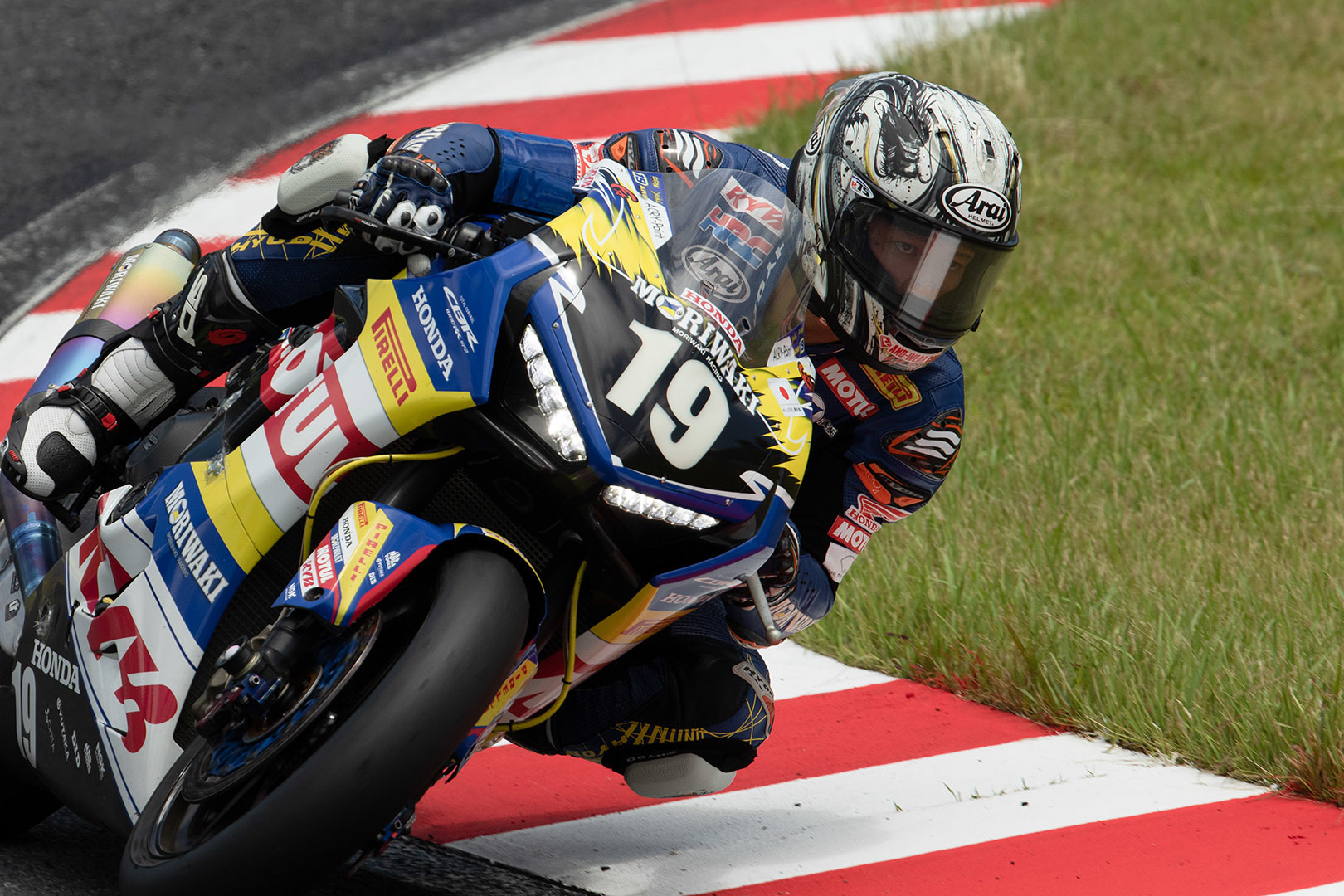 鈴鹿８時間耐久ロードレース_a0003166_16323578.jpg