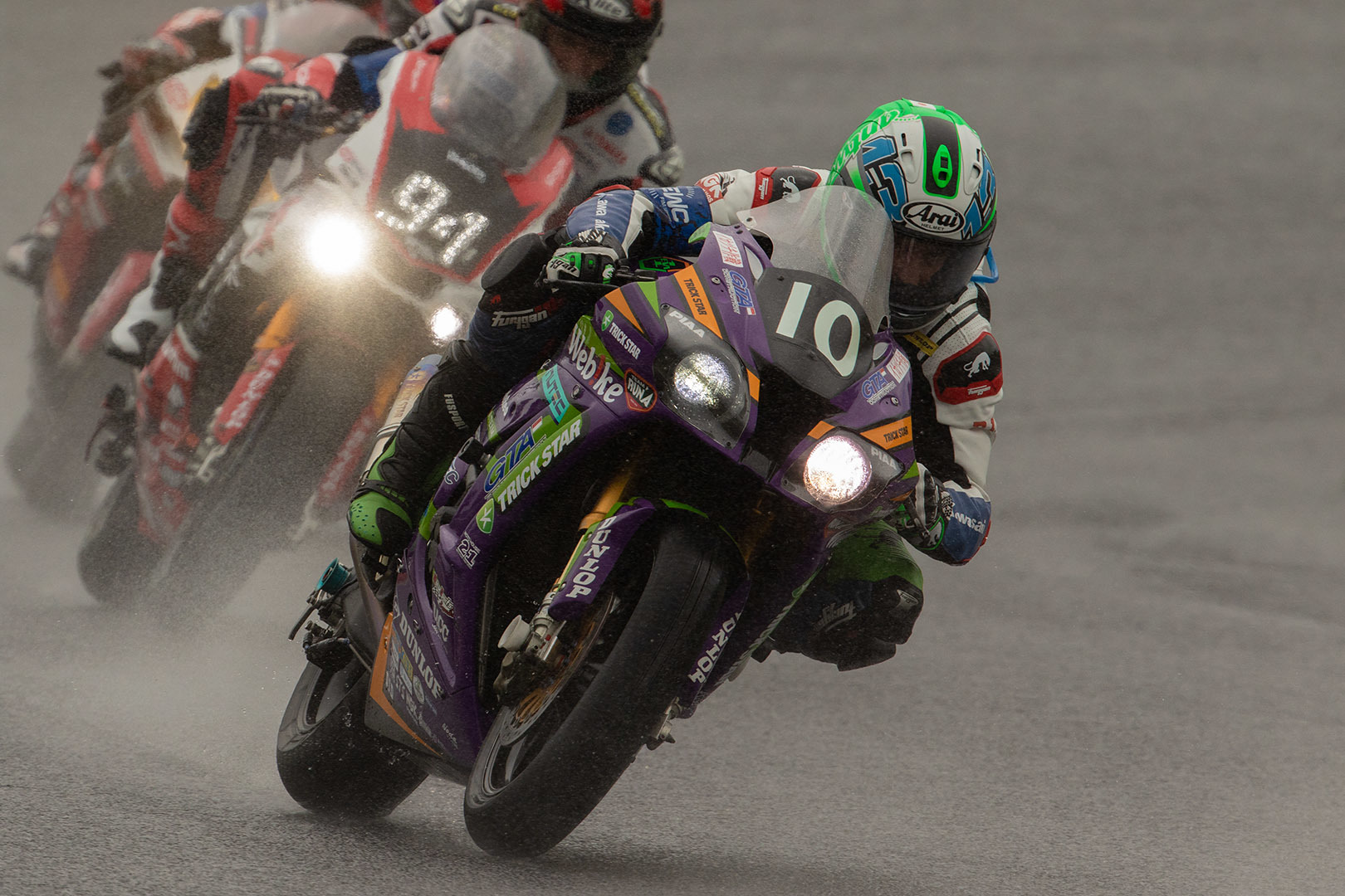鈴鹿８時間耐久ロードレース_a0003166_16325929.jpg