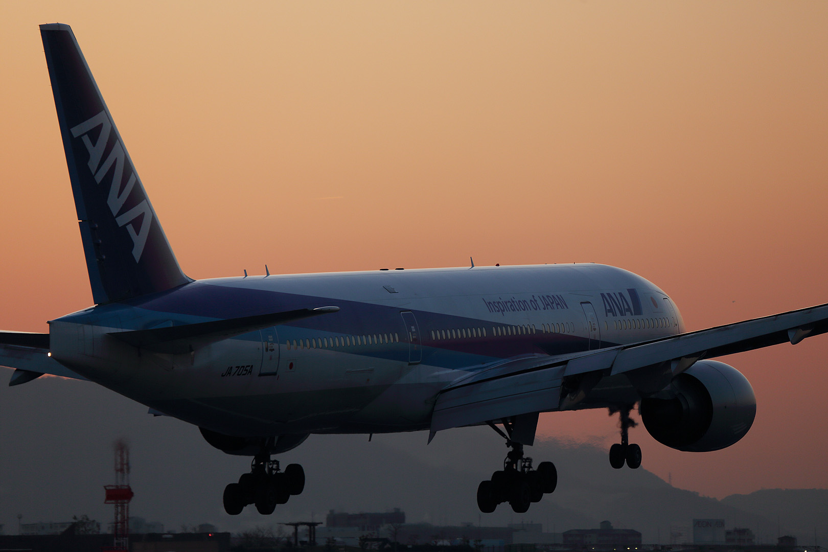 飛行機（千里川）_a0003166_163474.jpg