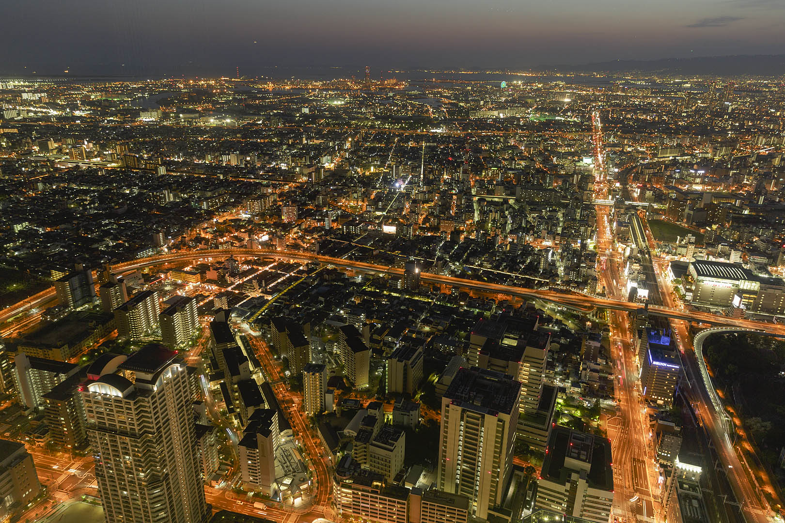 ハルカス_a0003166_16373785.jpg