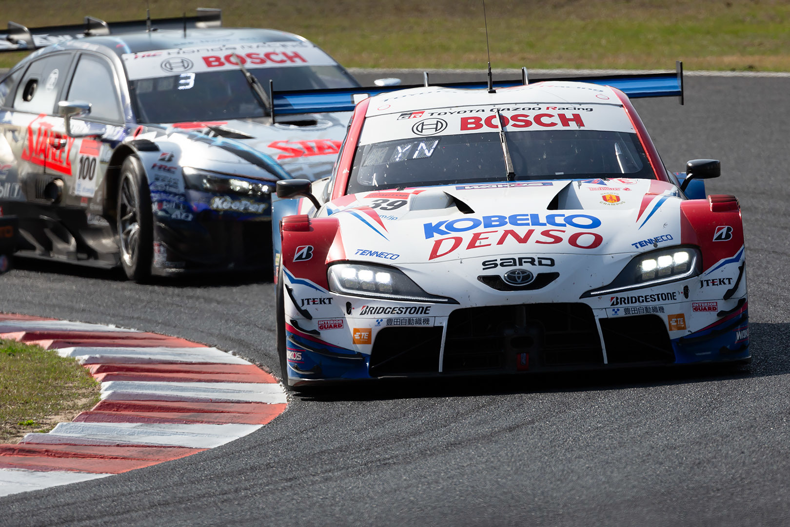 SUPER GT 岡山 GT500 GR Supra_a0003166_16440797.jpg